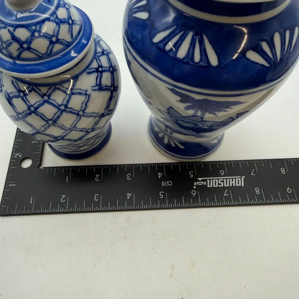 Vintage Blue and White Ceramic Ginger Jars Set of 2 Floral Lattice Chinoiserie